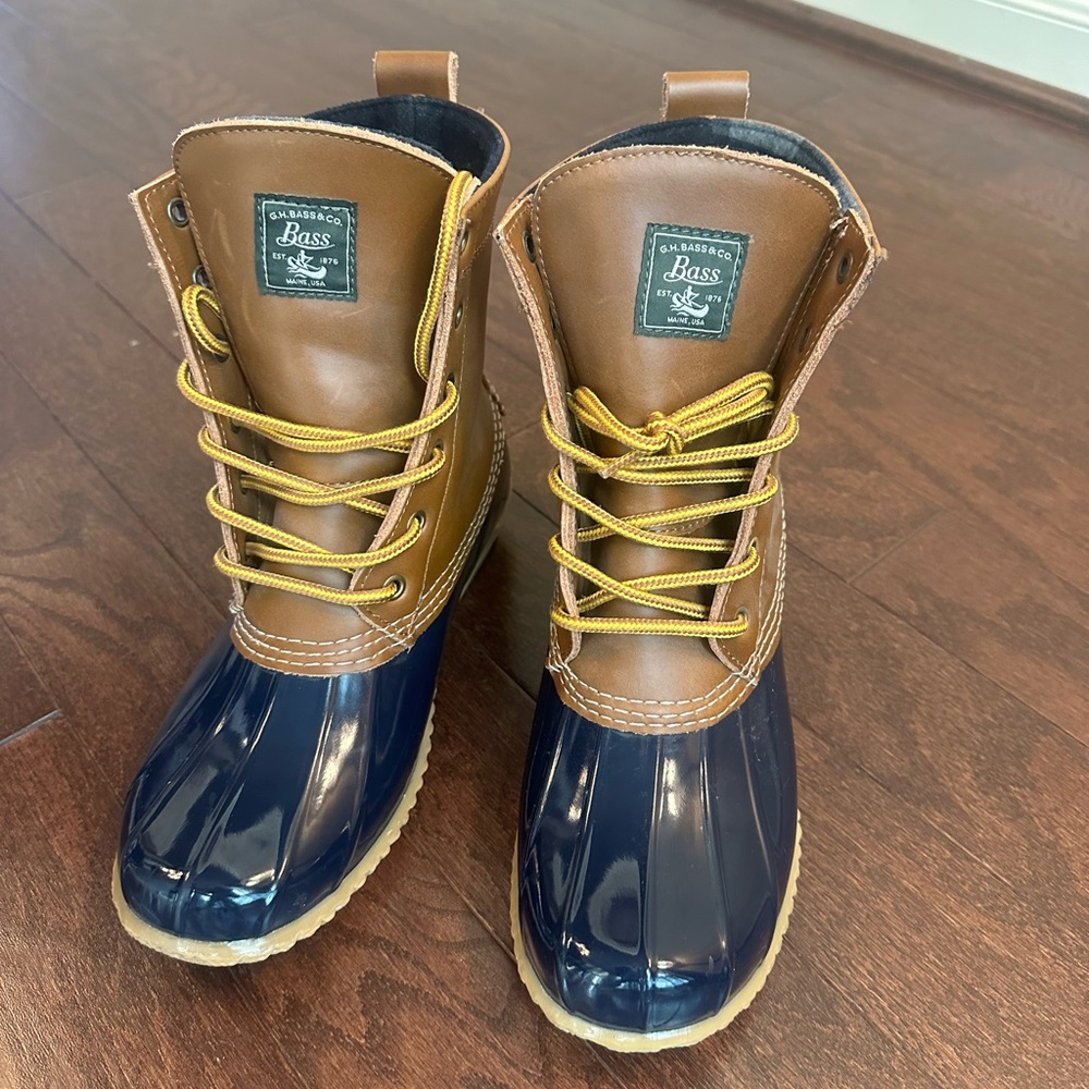 Bass waterproof boots